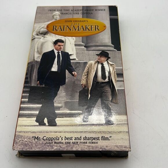 The Rainmaker VHS VCR Video‎ Tape- Danny Devito Matt Damon - Picture 1 of 3